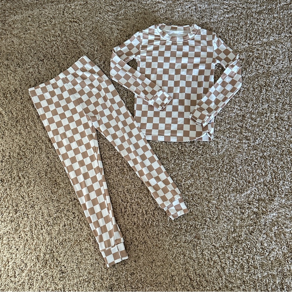 Behold Baby x Avery Woods Bamboo Checkered Brown and White Pajama Set Size 3T